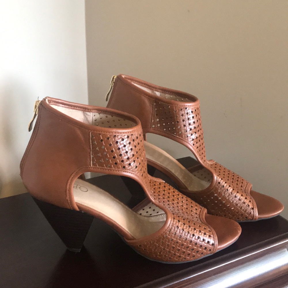 Cato brown heels.
